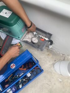 งานซ่อมเครื่องเติมอากาศที่โชว์รูมรถ